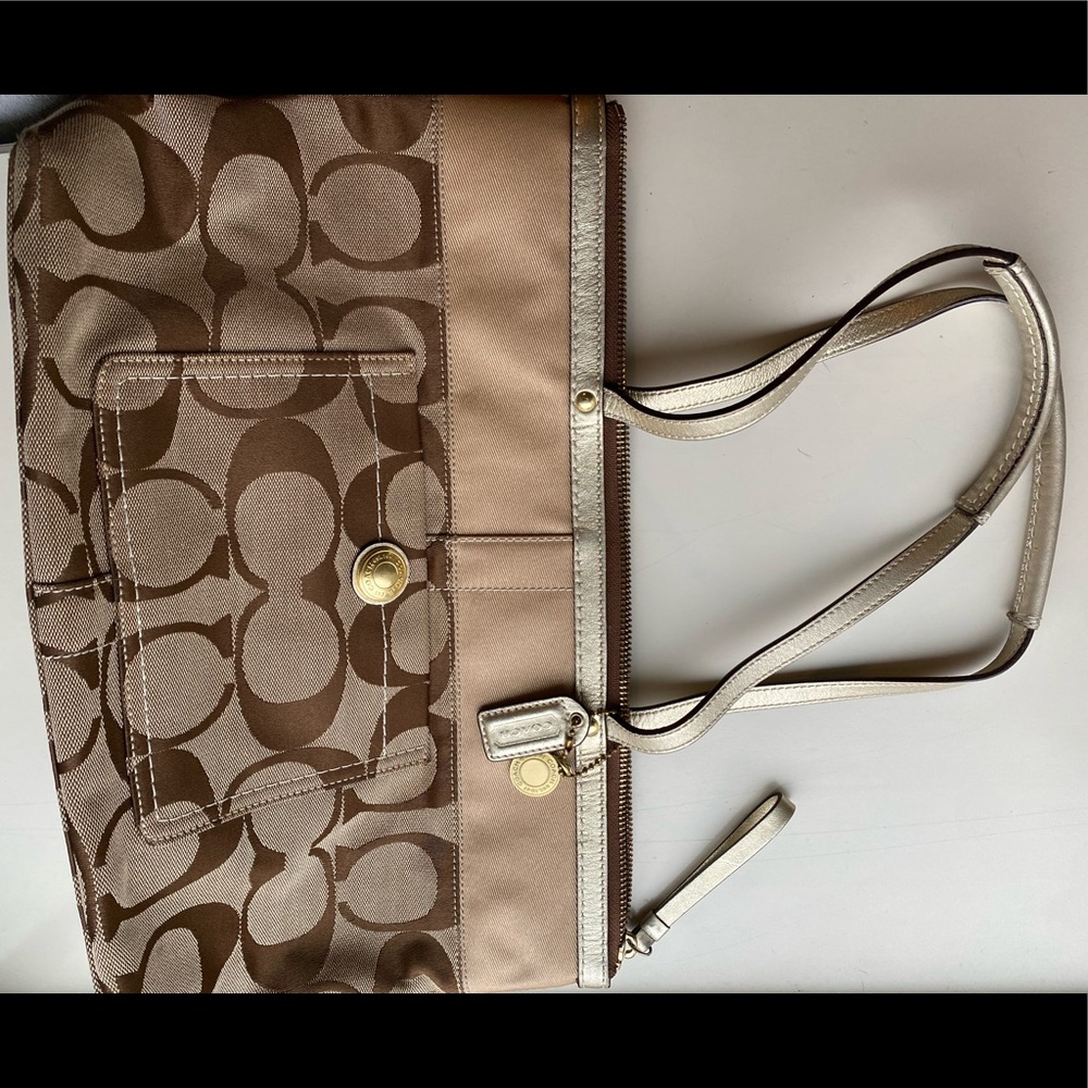 Coach Shoulder Gold Bag